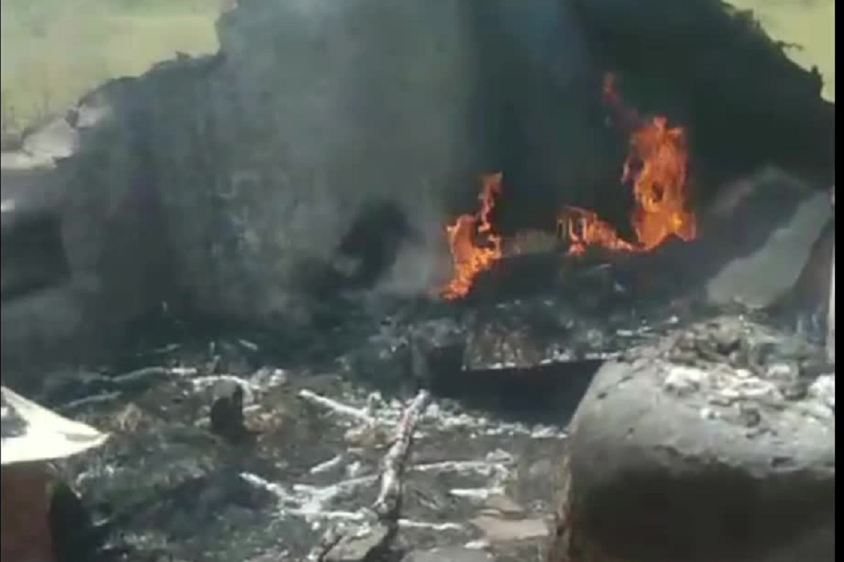 Gwalior News: सरकारी जमीन को लेकर दो पक्षों में हुआ विवाद, आरोपियों ने किसान की झोपड़ी को किया आग के हवाले