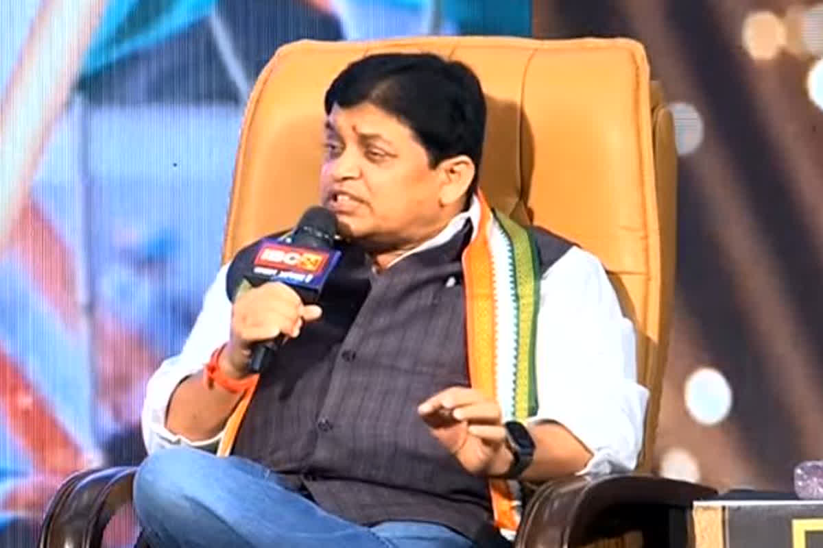 #IBC24MindSummit: ‘मंत्री डहरिया ने गिनाए रमन सिंह के कार्यकाल के घोटालों की पूरी सूची, सामने बैठकर सुनते रहे पूर्व मंत्री प्रेम प्रकाश पांंडेय’