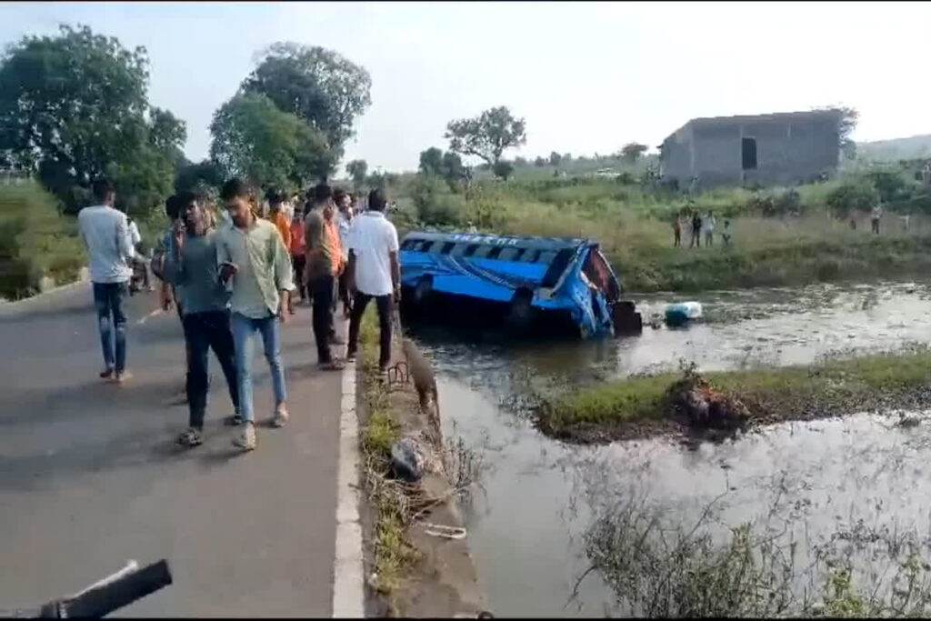 Passengers Bus Accident