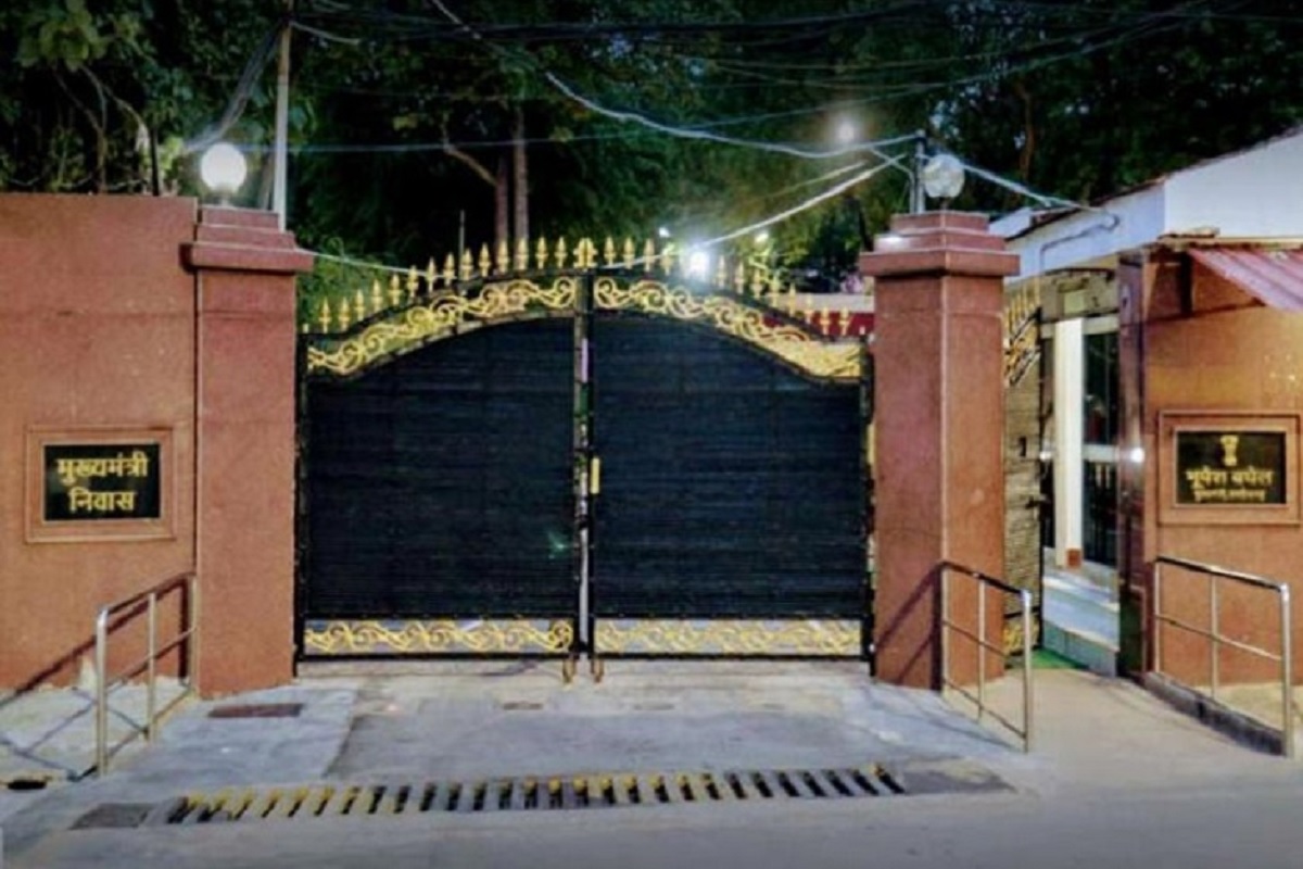 CG Congress Candidates Final: जल्द जारी हो सकती है कांग्रेस उम्मीदवारों की पहली लिस्ट.. CM आवास में जारी है स्क्रीनिंग कमेटी की बैठक