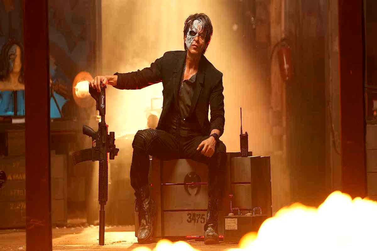 Jawan Got Good Response: फिल्म जवान ने बॉक्स ऑफिस में उड़ाया गर्दा, मिली छप्परफाड़ ओपनिंग, किंगखान ने फैंस के नाम लिखा पोस्ट