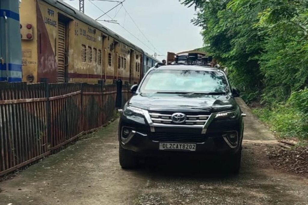 PM Modi BulletProof Car