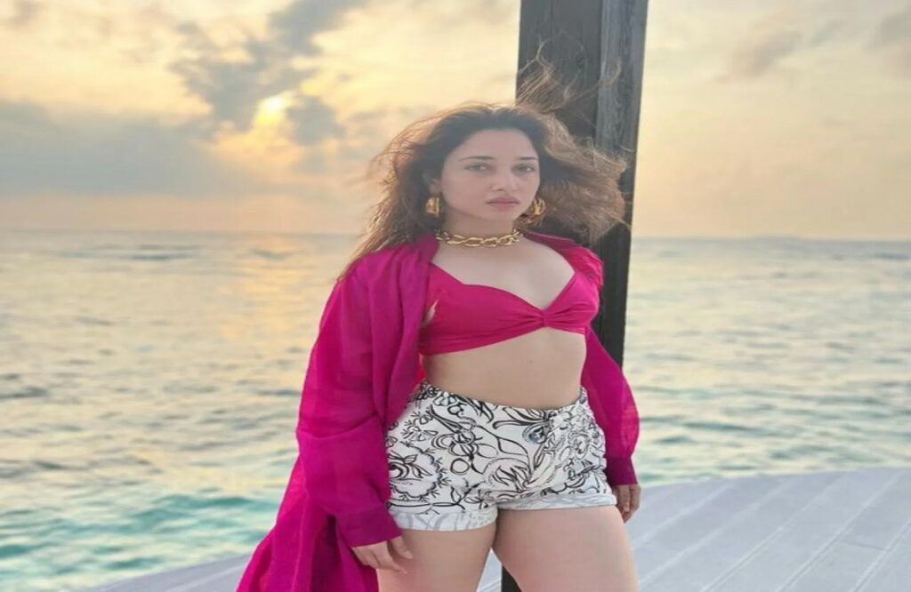 Tamanna Bhatia Sexy Pictures