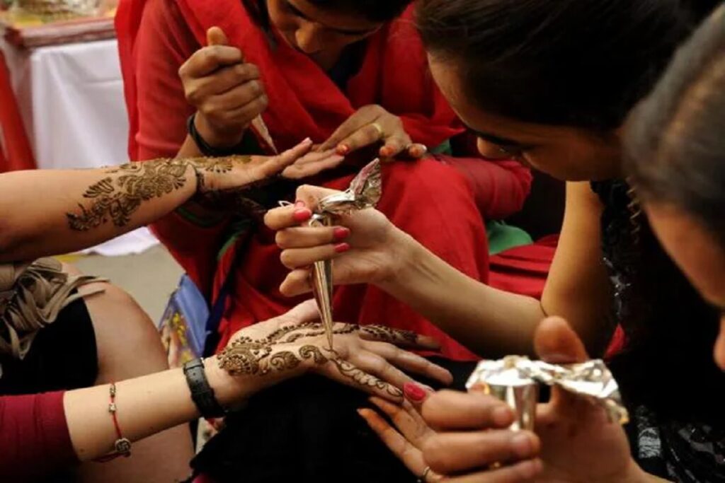 Tilak and Mehndi allowed in school