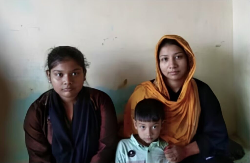 Woman from Bangladesh came to UP to meet her lover