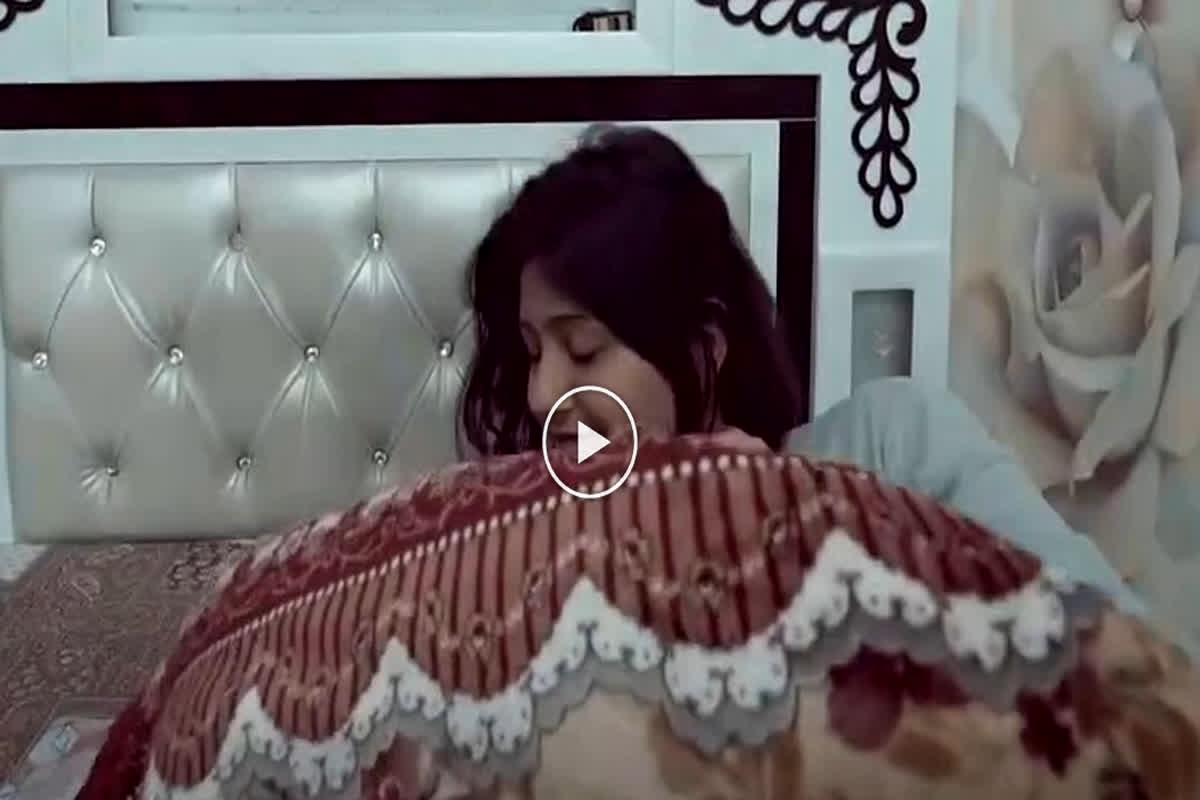 Anjali Arora Hot sexy video: अंजलि अरोड़ा ने शेयर कर डाला अपना ऐसा वीडियो, रूम से लेकर स्विमिंग पुल तक दिखी ऐसी हालत में, तेजी से डाउनलोड कर रहे लोग