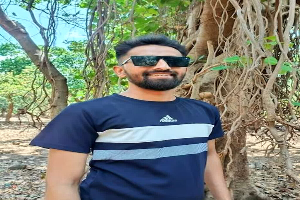 Youth dies due to heart attack