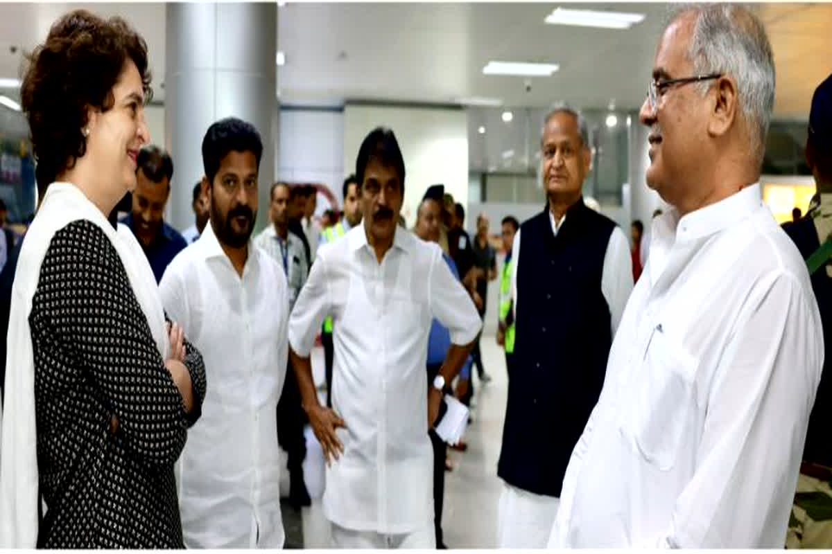 CWC Meeting in Hyderabad: हैदराबाद CWC की बैठक में भूपेश सरकार के कामों की चर्चा, भाजपा ने कसा तंज