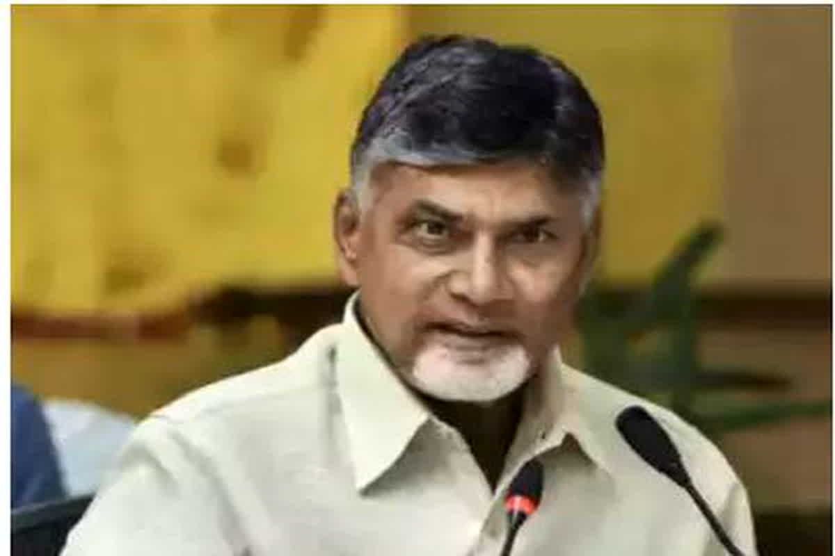 Warrant Against Former CM: पूर्व मुख्यमंत्री के खिलाफ जारी होगा नया वारंट! सीआईडी ने कोर्ट में लगाई याचिका