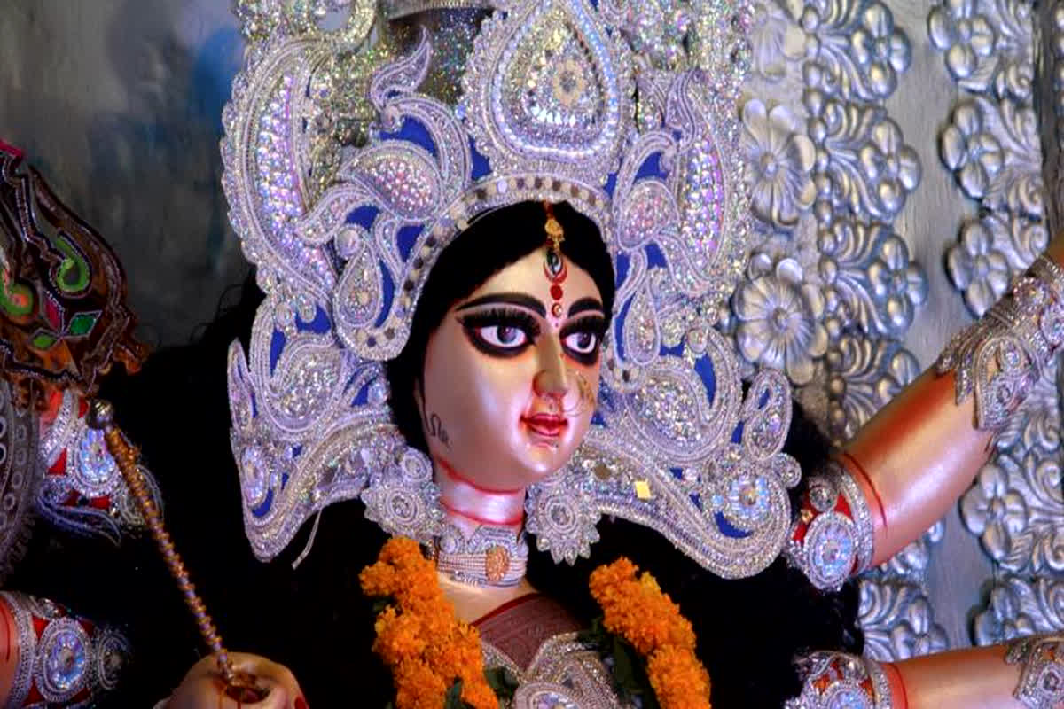 Masik Durgashtami Vrat 2023: भाद्रपद में इस दिन रखा जाएगा मासिक दुर्गाष्टमी व्रत, यहां जानें शुभ मुहूर्त, पूजन विधि और महत्व