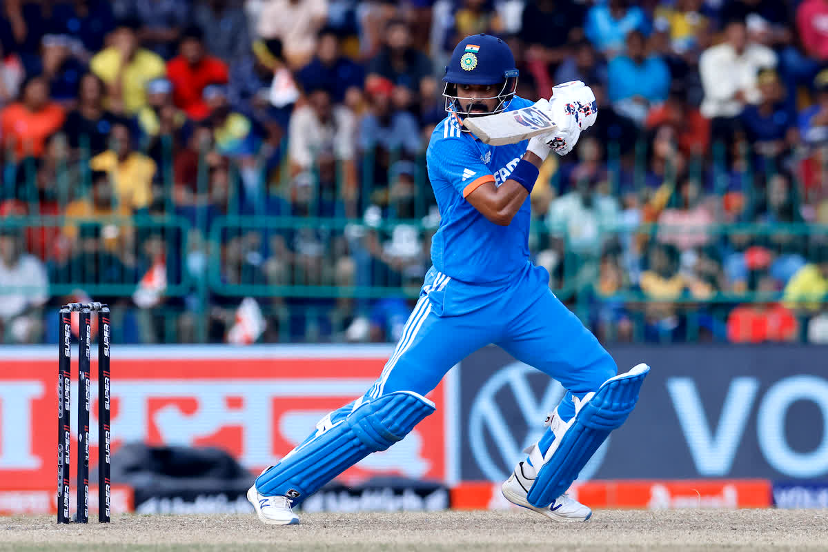 India vs Sri Lanka Live Score Asia Cup 2023: हार्दिक पंड्या आउट, मैदान में अक्षर पटेल, टीम इंडिया की स्थिति नाजुक