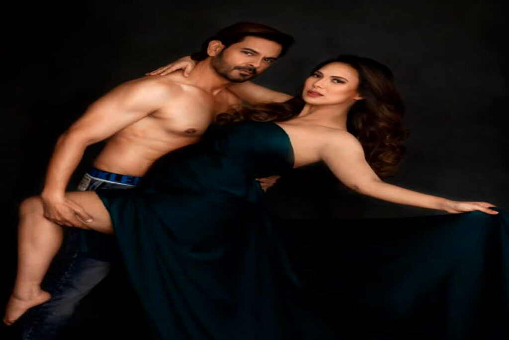 Rochelle Rao Maternity Photoshoot