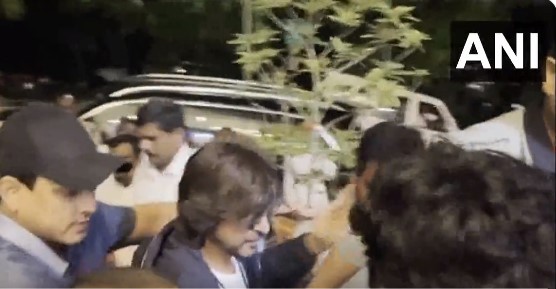 Shah Rukh Khan visit Tirupati temple