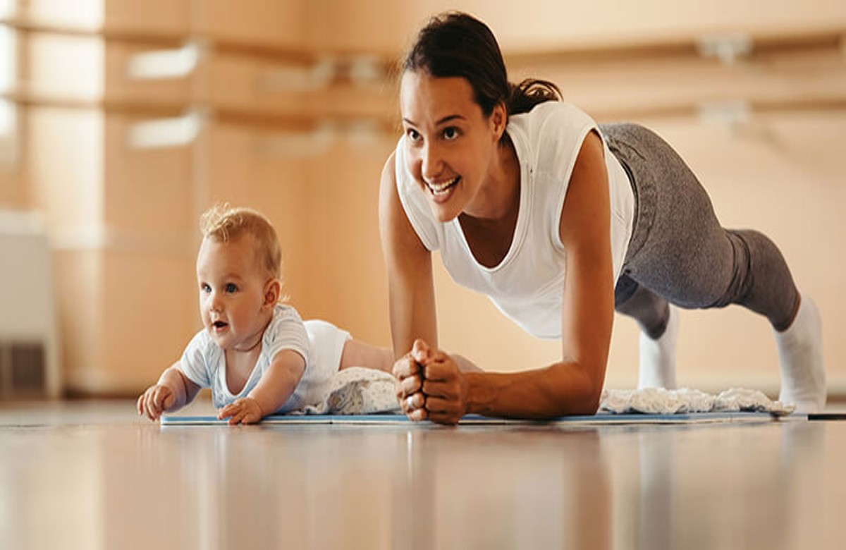 Post pregnancy weight loss tips: क्या आप भी हैं आपने पोस्ट प्रेगनेंसी वेट को लेकर परेशान तो जानिए कुछ आसान से टिप्स जो आपको प्रेगनेंसी के बाद बढे वजन को घटाने में होंगे बेहद फायदेमंद