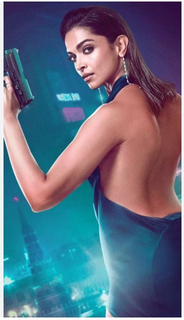 9. रेस में नौवें नंबर पर है 'रेस 2' दीपिका पादुकोण के करियर की ब्लॉकबस्टर फिल्म रेस 2 ने भी काफी धमाल मचाया था. इस फिल्म को इस लिस्ट में नौवीं पोजीशन पर रखा गया है. फिल्म ने थिएटर से 100 करोड़ रुपए वसूले थे ।