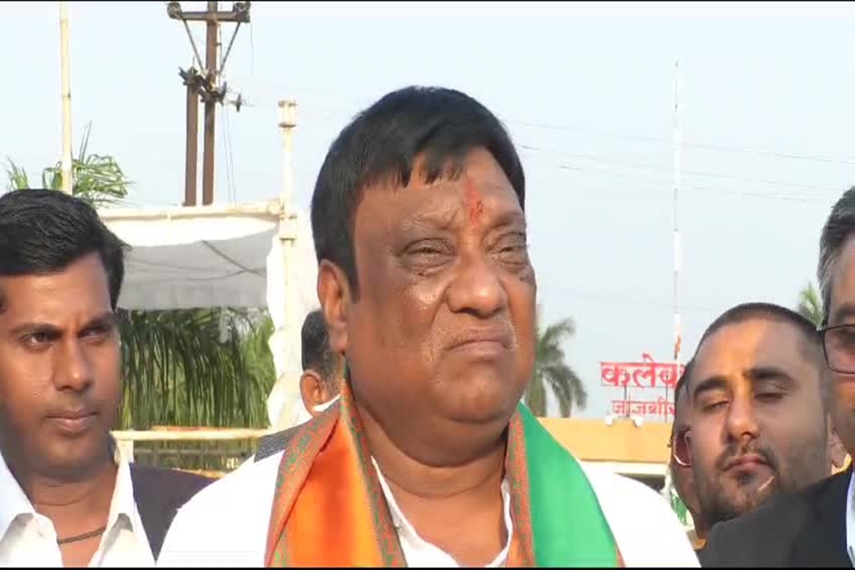 Karj Mafi in Cg: नेता प्रतिपक्ष ने कहा- करोड़ों के कर्ज में डूबी सरकार कैसे करेगी कर्ज माफी? CM भूपेश बोले- BJP की घोषणा पर किसी को भरोसा नहीं