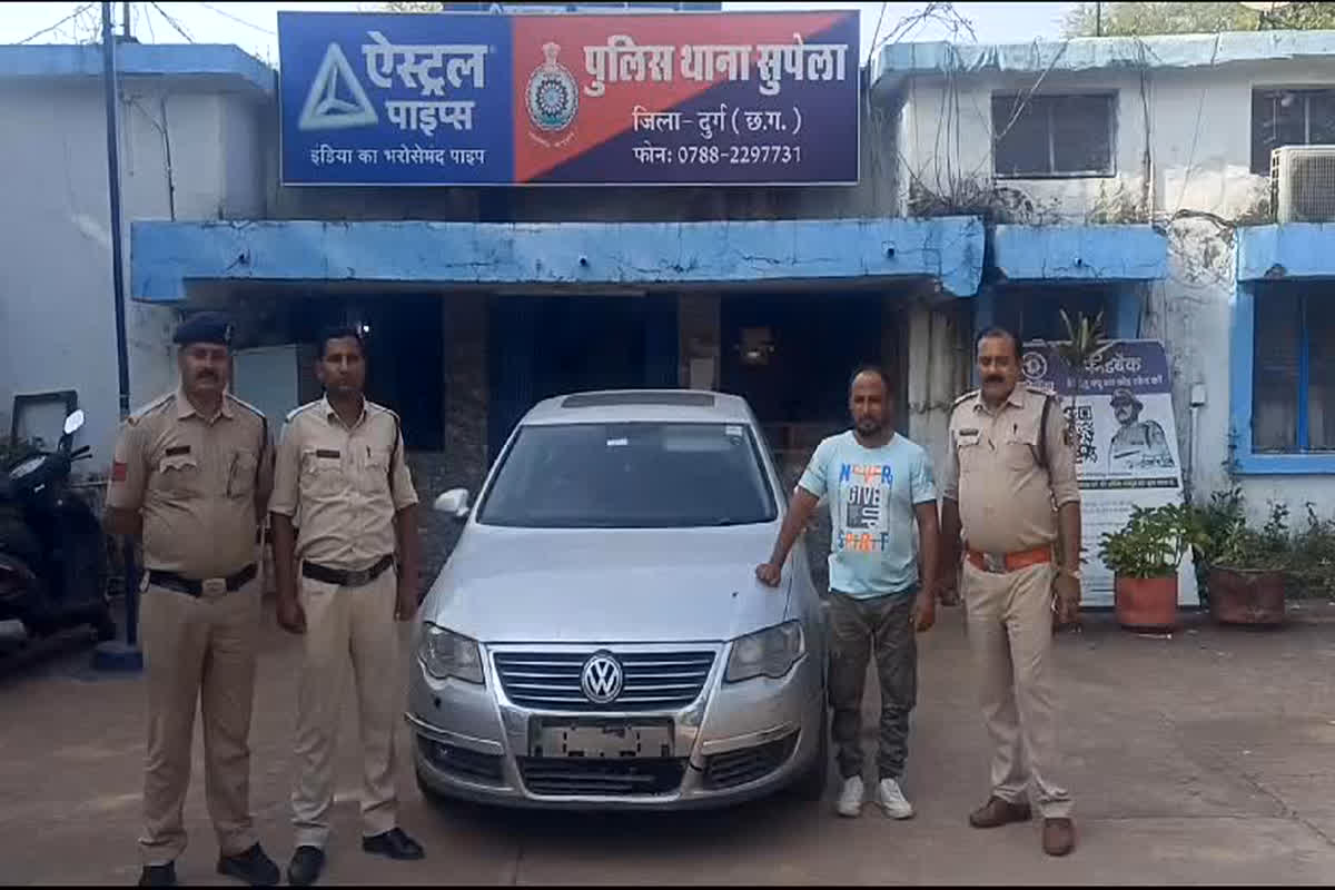 Bhilai News: सूने मकान पर चोरों ने लगाई सेंध, अंतर्राज्यीय चोर को किया गिरफ्तार, जब्त किए 3 लाख रुपये की गाड़ी