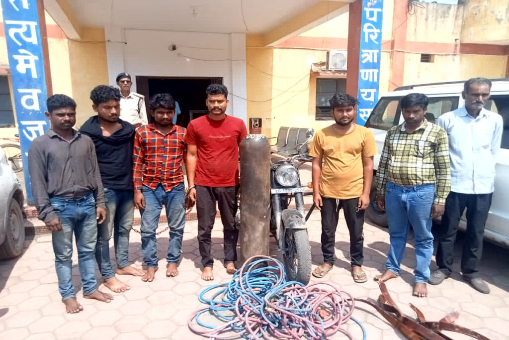 7 Accused Arrested