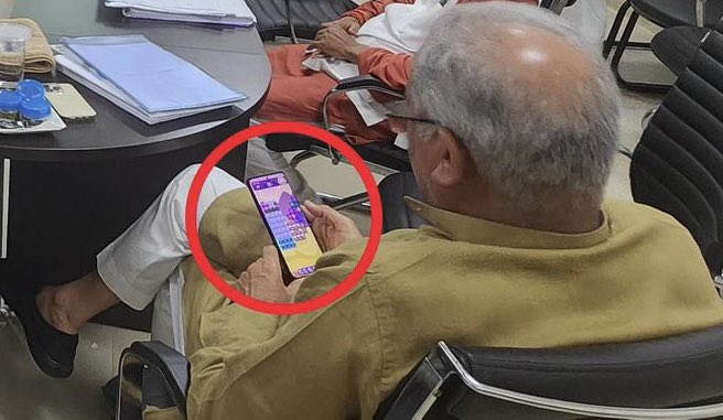बृजमोहन बोले- कैंडी क्रश खेलने के लिए घर बैठने वाली है कांग्रेस, CM भूपेश बघेल की तस्वीर पर सियासत शुरू