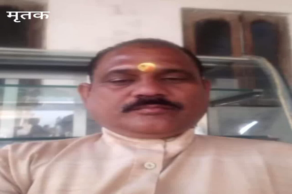 Dead body of middle-aged man found in a closed room