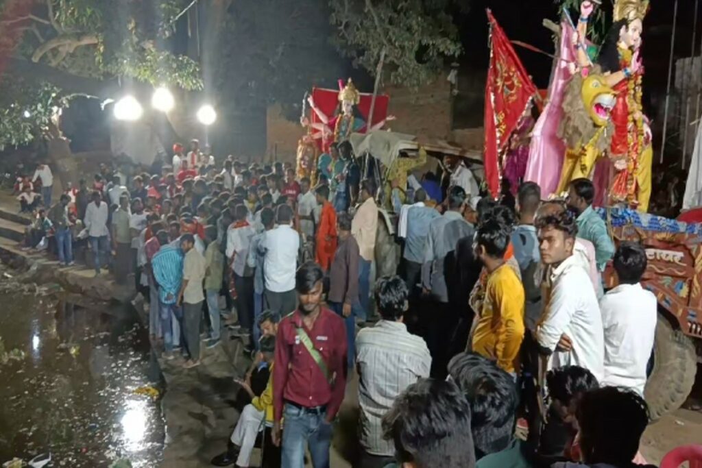 Hindoriya Shobha Yatra Pathrav