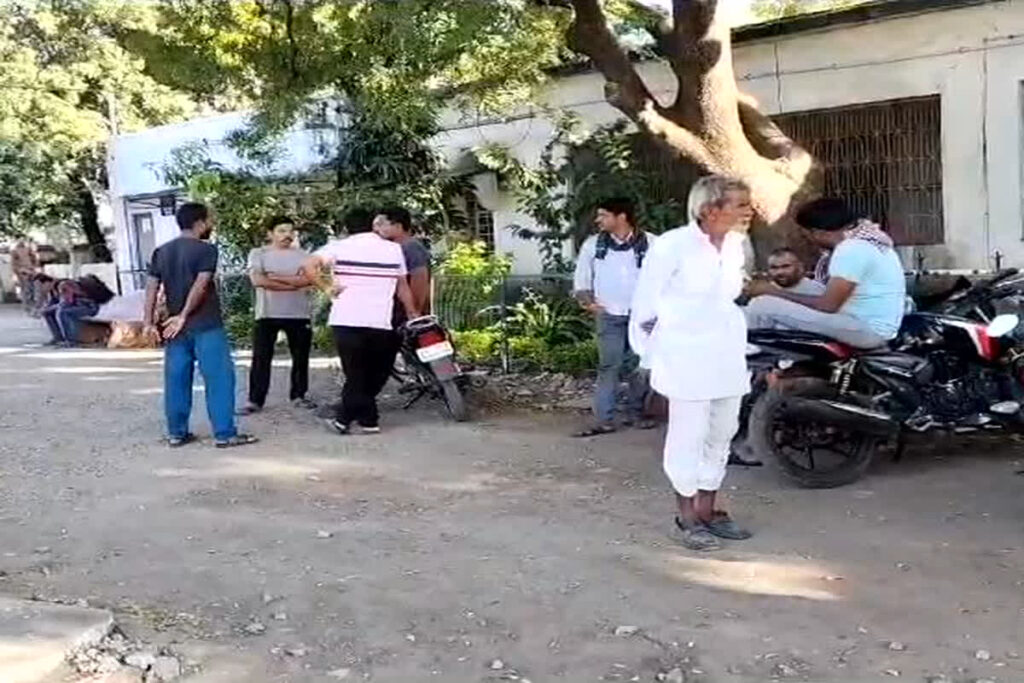 Car Crushed Four People