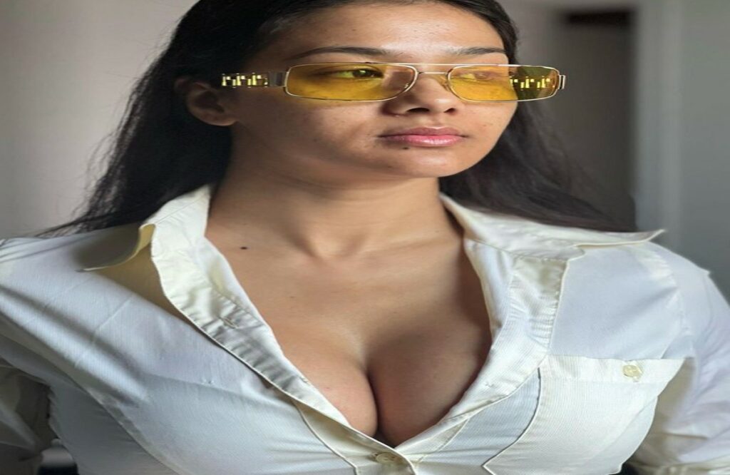 Namrata Malla New Sexy Hot Video