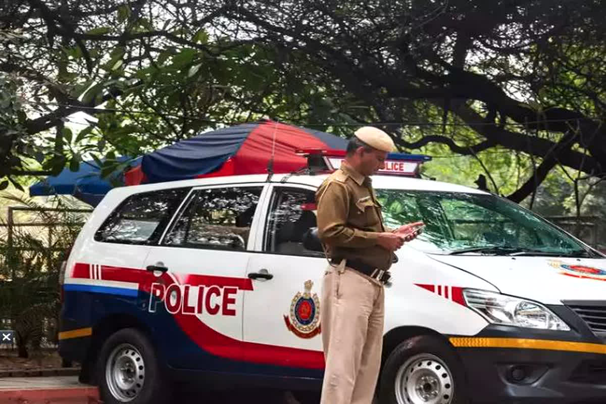 Guidelines issued for policemen: चुनाव ड्यूटी को लेकर पुलिसकर्मियों के लिए गाइडलाइन जारी, ऐसे देना होगा मौजूदगी का सबूत