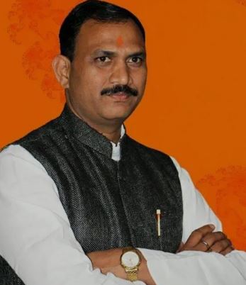 विधानसभा सीट: मनेंद्रगढ़ (अनारक्षित), कुल मतदाता: 134541 ,पुरूष: 67952, महिला: 66587, टीजी: 2