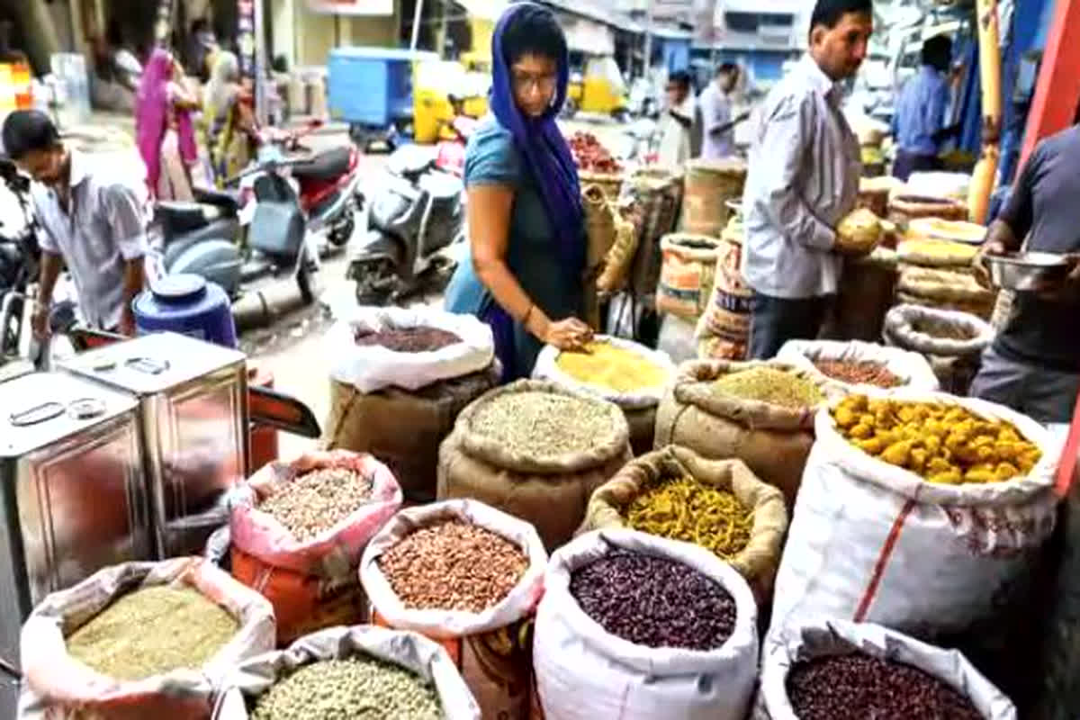 Scheme to control inflation: दिवाली होगी और भी शानदार.. महंगाई पर लगाम लगाने के लिए सरकार ने बनाई ये योजना