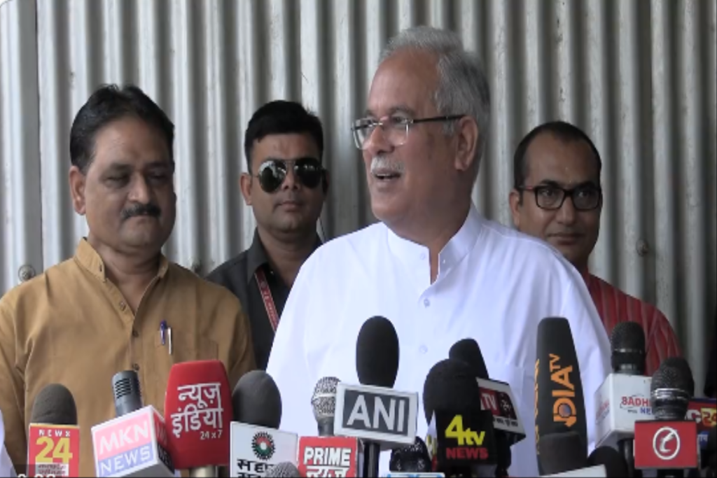 BJP leaders involved in gambling in Chhattisgarh