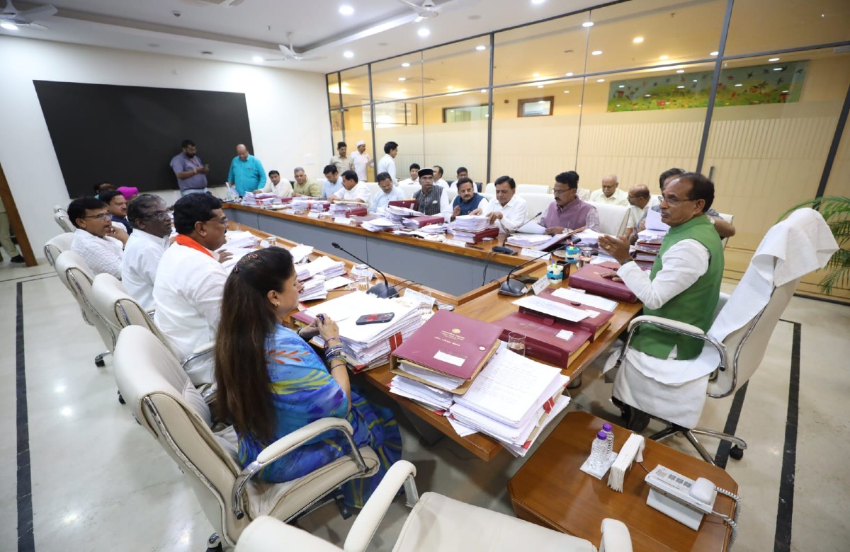 Shivraj Cabinet Faisle : सीएम शिवराज कैबिनेट बैठक खत्म, इन प्रस्तावों पर लगी मुहर