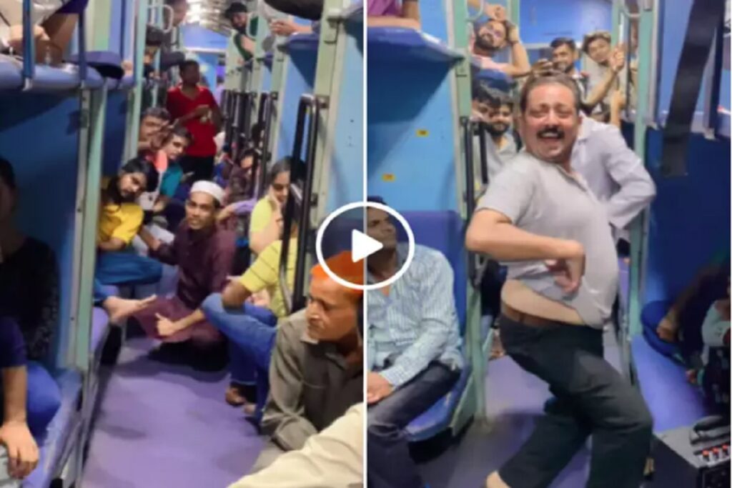 Viral Dance In Train