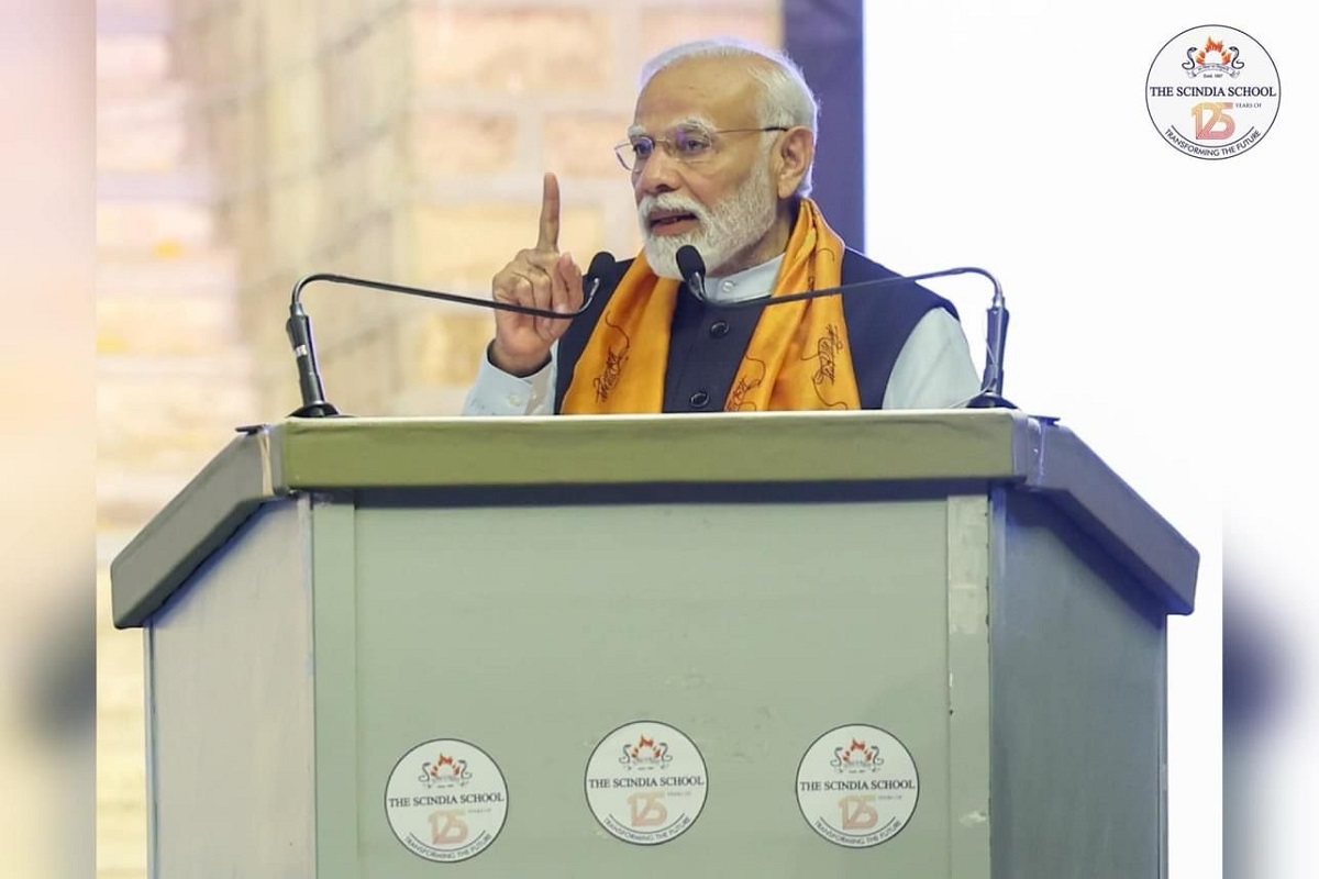 PM मोदी ने सिंधिया स्कूल के जरिए MP के नेताओं को पढ़ाया पाठ, CM के सपने देखने वालों को लगेगा झटका !