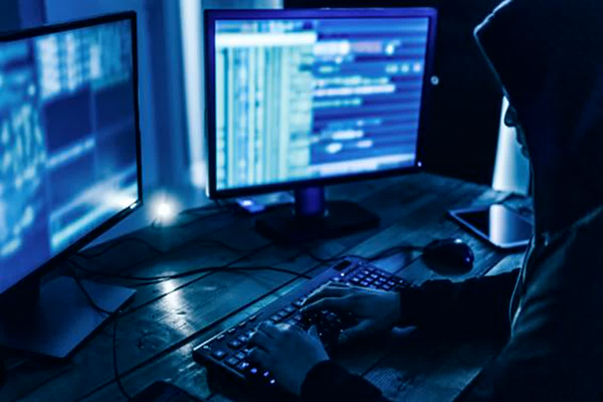 Cyber Fraud News : हैकर्स ने ढूंढा Cyber Fraud का नया तरीका, वॉयसमेल पर एक क्लिक और फंस जाएंगे आप, जानें क्या है पूरा मामला