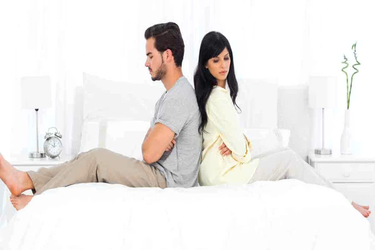 Husband Wife Divorce: ‘पत्नी सेक्स करने नहीं देती है मुझे तलाक चाहिए’ पति की याचिका पर हाईकोर्ट ने सुनाया शानदार फैसला