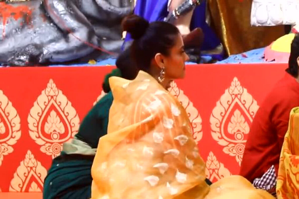 Kajol at Bombay Sarbojanin Durga Pandal