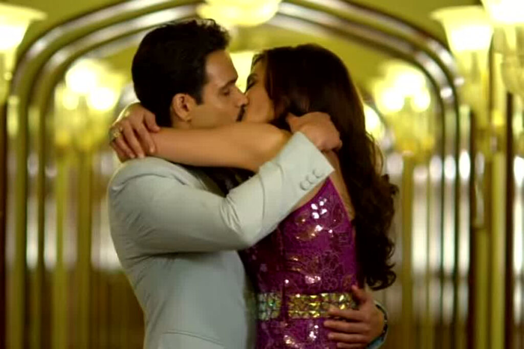 Nargis Fakhri Kissing Scene