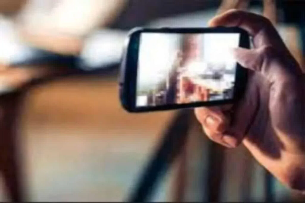 Bhanja Rapred His Mami