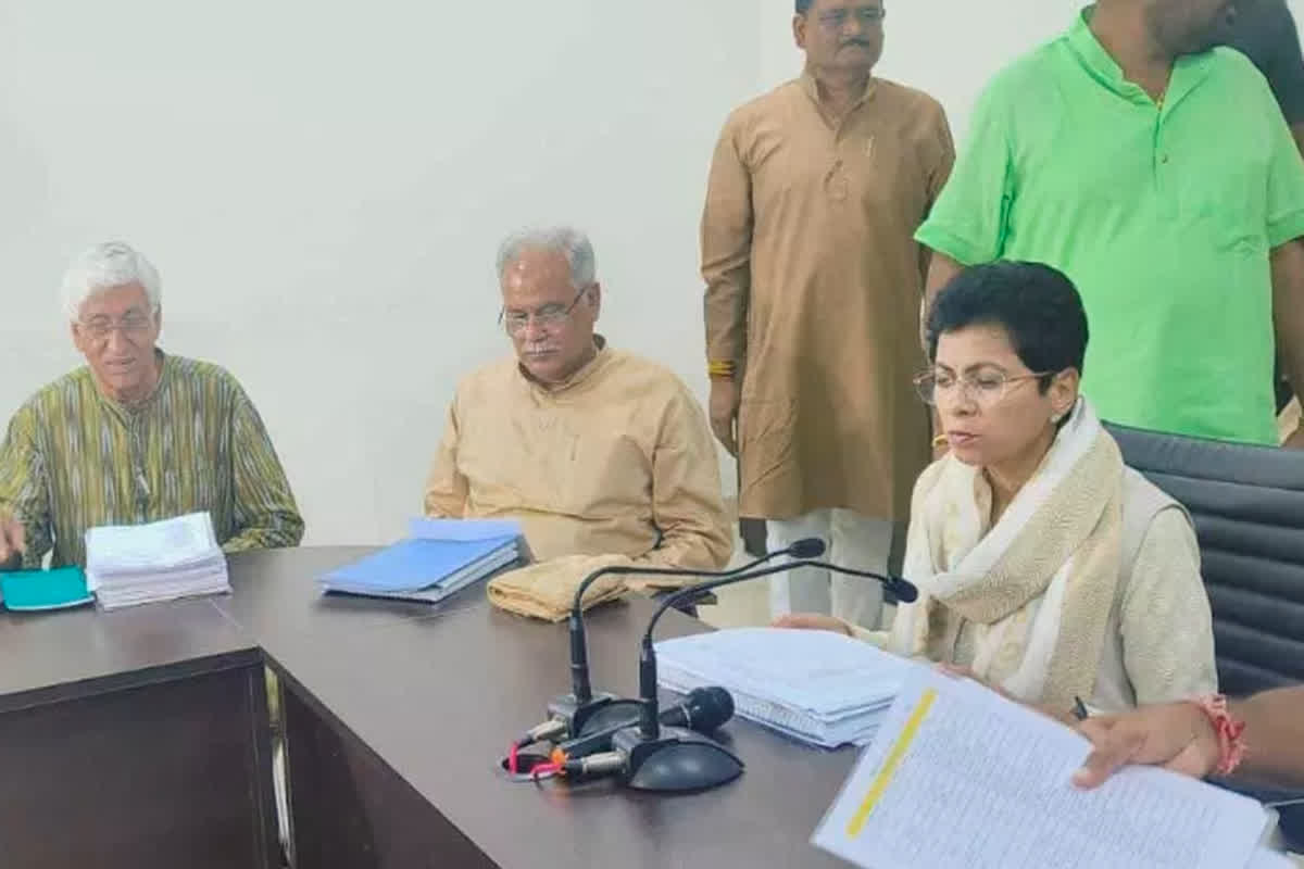 CG Assembly Election 2023: स्क्रीनिंग कमेटी की मैराथन बैठक के बाद कुमारी सैलजा का बड़ा बयान, बताया किस दिन फाइनल होगा प्रत्याशियों का नाम