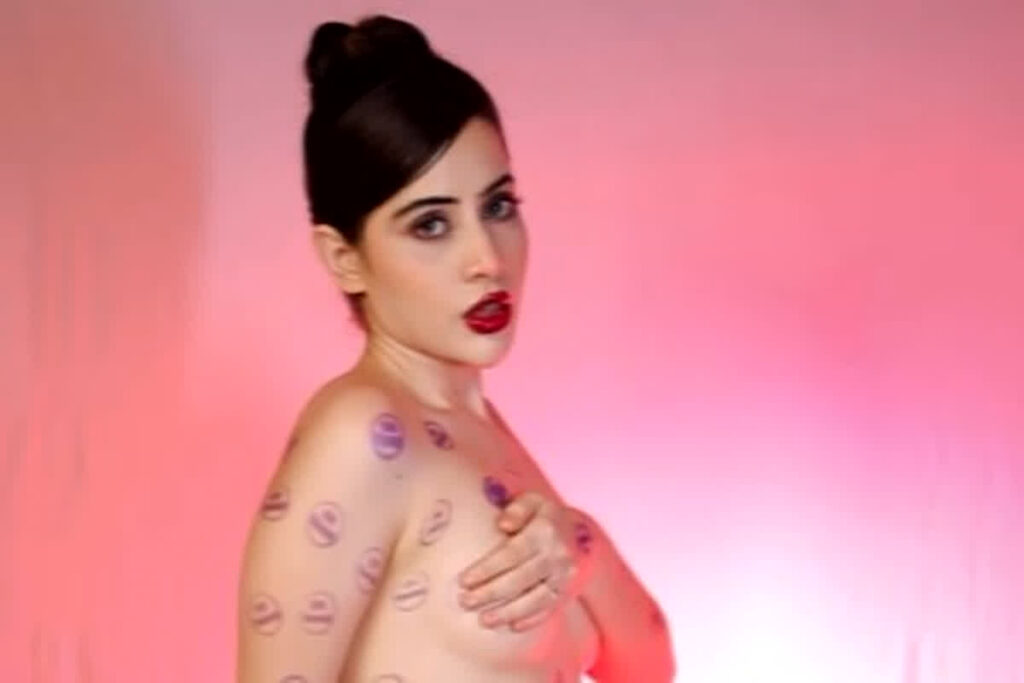 Urfi Javed sexy video