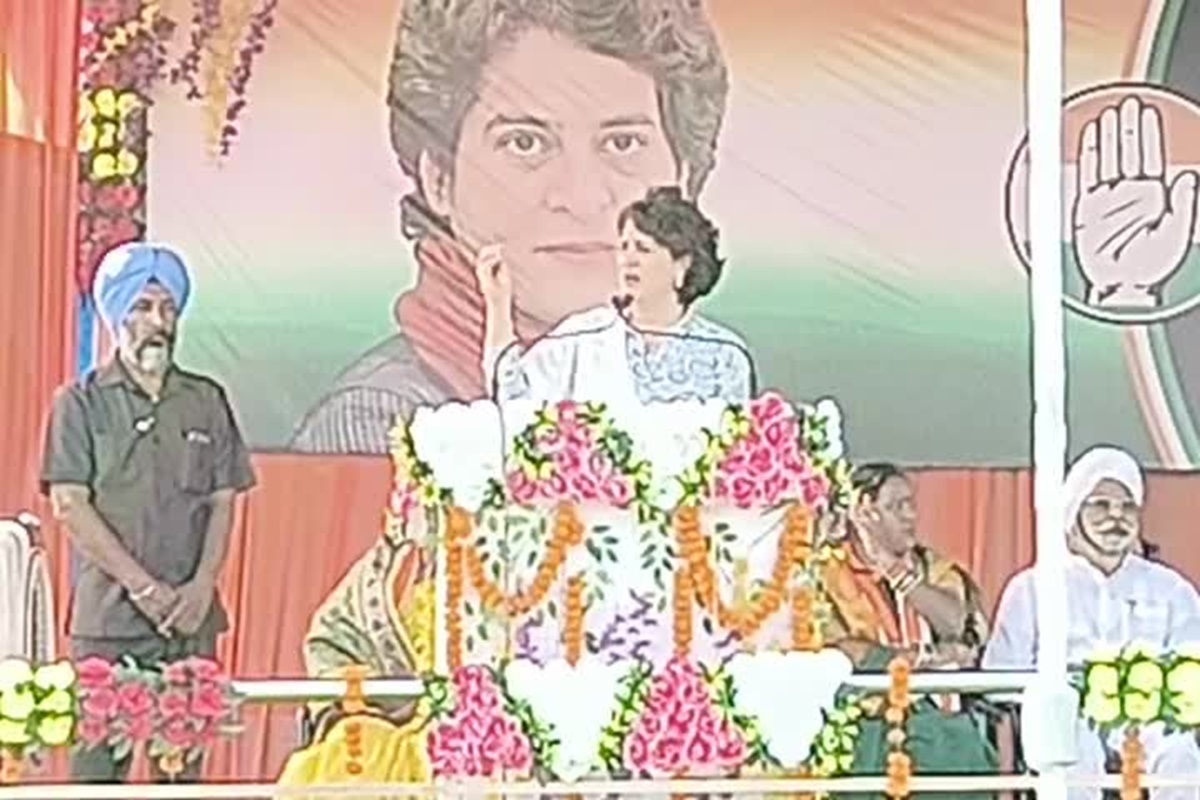 Priyanka Gandhi in Dhamtari