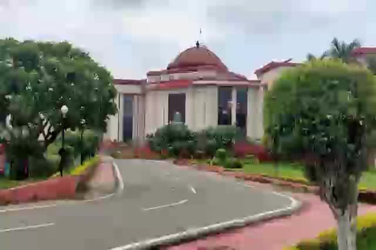 DJ Will Banned in City: छत्तीसगढ़ में डीजे पर लगेगा प्रतिबंध! हाईकोर्ट ने जनहित याचिका की सुनवाई में दिए शहरों में साइलेन्स जोन घोषित करने के निर्देश