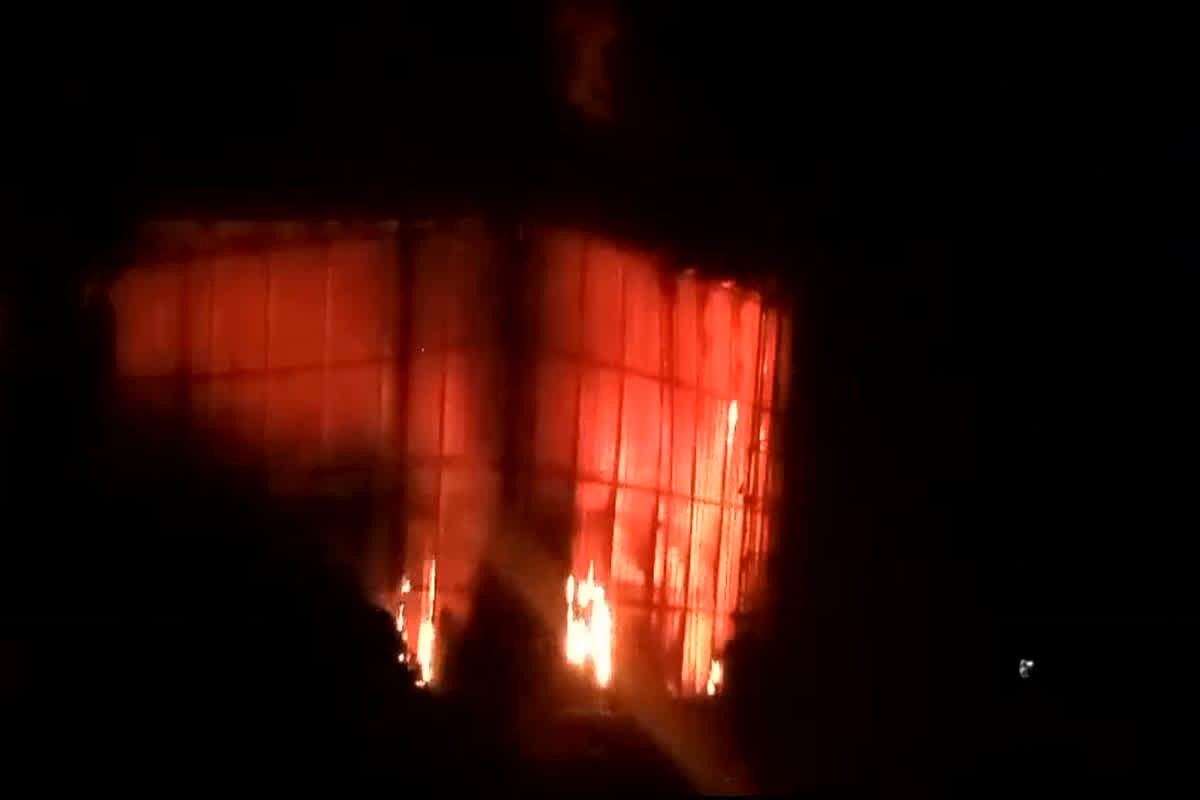 Fire Broke Out in Ramnagar Shop