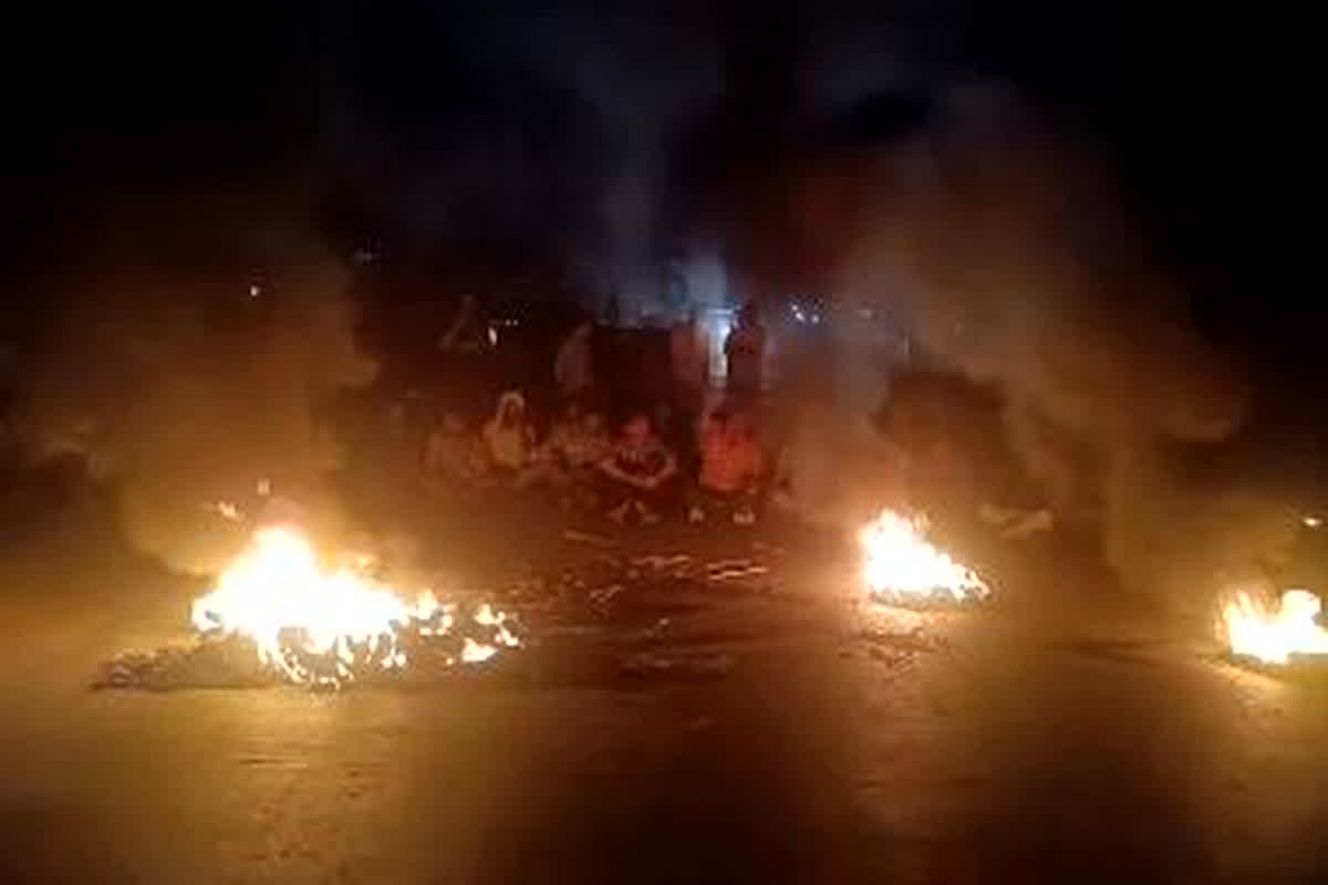 Morena News: दो पक्षों के आपसी विवाद में युवक की हत्या, इस बात को लेकर हुआ था विवाद,  परिजनों ने चक्का जाम कर की इस चीज की मांग