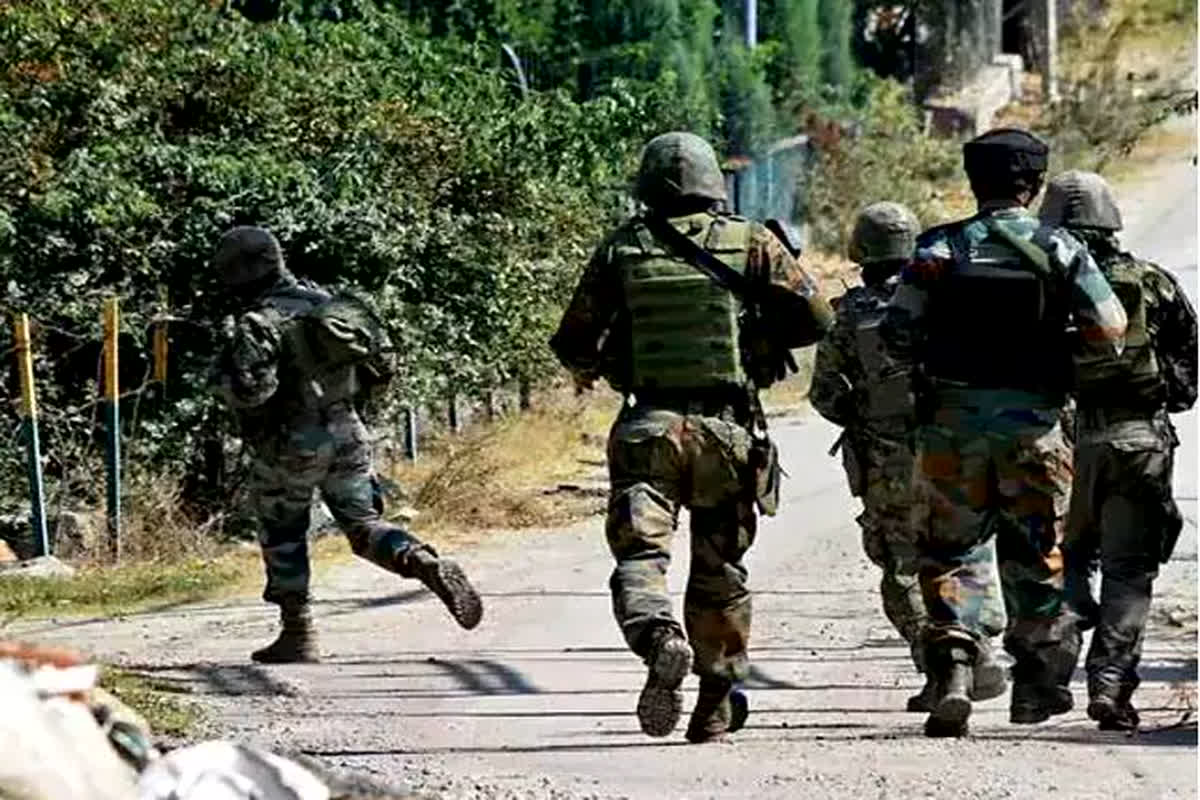 Jammu Kashmir Encounter: जवानों और आतंकवादियों के बीच हुई मुठभेड़, जवानों ने 3 आतंकियों को किया ढेर