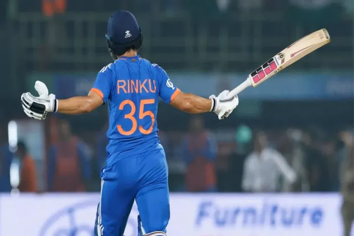 India vs Australia 1st T20 Highlights: रिंकू सिंह ने सिर्फ 14 गेंदों में बदल दिया मैच का रूख, गगनचुंबी छक्के का वीडियो देख आप भी कहेंगे- बंदे में है दम