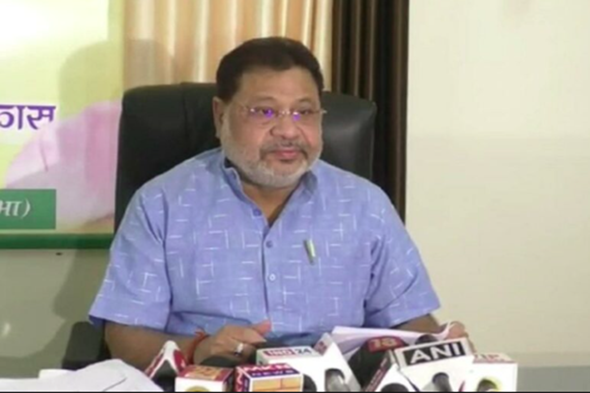 CG Election Update: खुलेआम शराब, साड़ी, पायल, बिछिया और पैसा बांट रहे इस पार्टी के लोग! सांसद सोनी ने निर्वाचन आयोग में की शिकायत