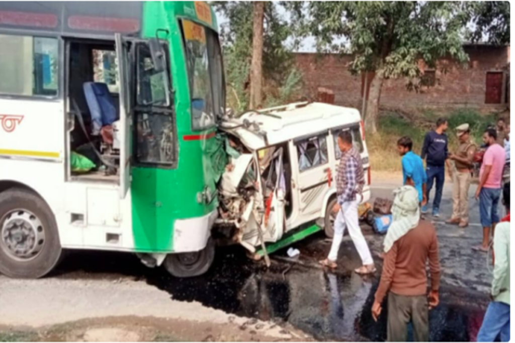 5 people died in road accident