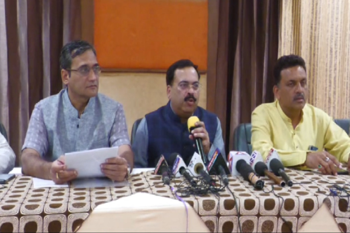 Jabalpur Election News: चुनाव के बीच निर्वाचन अधिकारी पर खर्च की दरें बदलने का आरोप.. कांग्रेस ने की चुनाव आयोग से शिकायत, जाने पूरा मामले